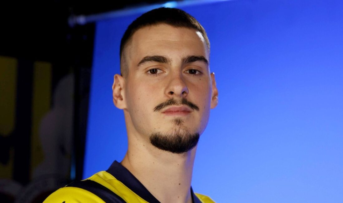 Fenerbahçe'nin Zenit'e kiraladığı Ognjen Mimovic, "İnanılır gibi değil! Young Boys'a