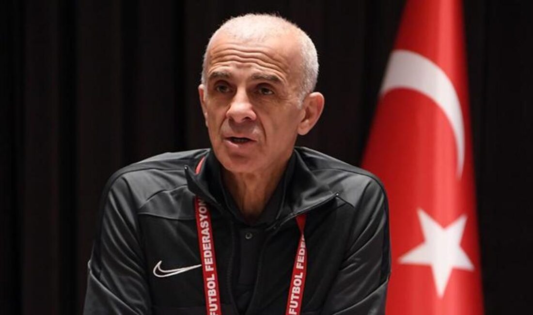 Ünlü futbolcu Oğuz Çetin, sağlık sorunları nedeniyle yoğun bakıma alındı.