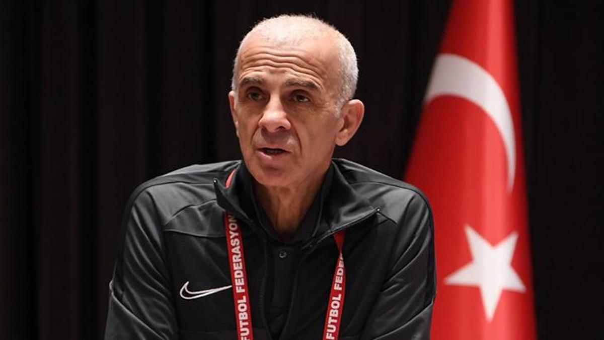 Ünlü futbolcu Oğuz Çetin, sağlık sorunları nedeniyle yoğun bakıma alındı.