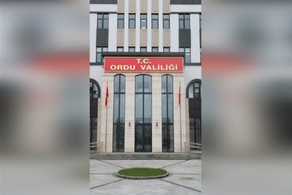 Ordu Valiliğinin açıklamasına göre, il genelinde hüküm süren olumsuz hava