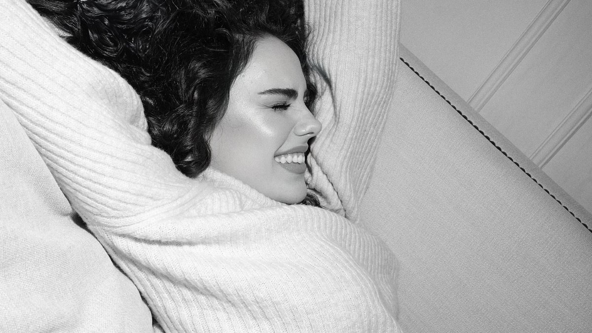 Özgü Kaya, 29. yaşını kutlarken yeni hedeflerini ve dileklerini paylaşıyor.