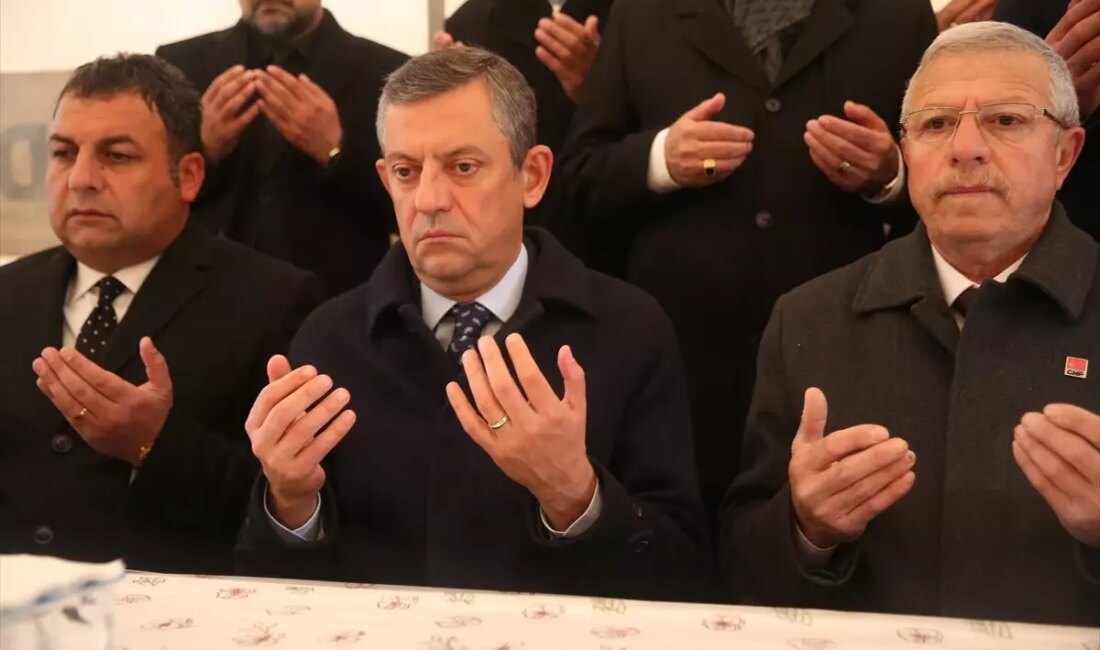 Özgür Özel'in Adıyaman ve Kahramanmaraş ziyaretleri sırasında yaptığı önemli açıklamalar,