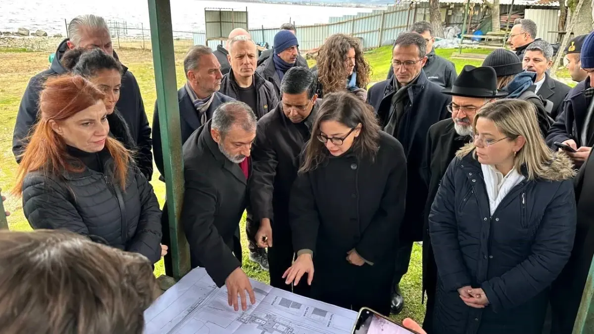 Papa Francis'in İznik'i ziyaret edeceğini açıklamasının akabinde, Vatikan'ın önemli isimlerinden
