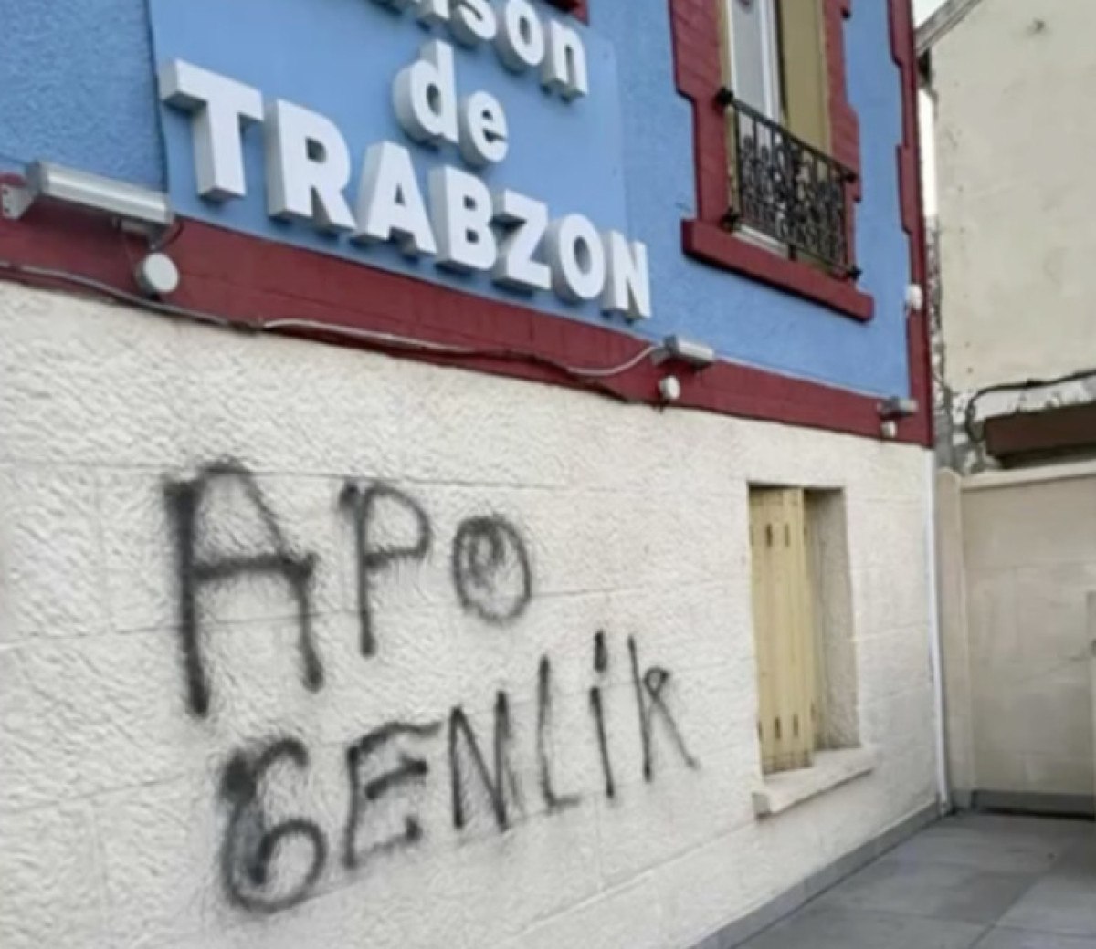 DHA Fransa'da Şok Edici Olay
