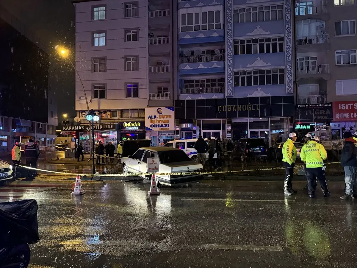 Alkollü şoför, kaza sonrası polis aracında kendini vurdu, ağır yaralı