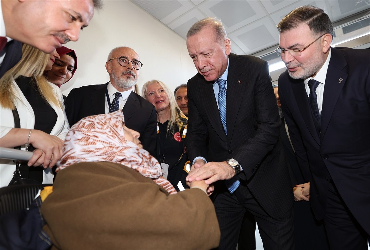Recep Tayyip Erdoğan, İzmir'de Düzenlenen AK Parti Kongresi'ne Katıldı