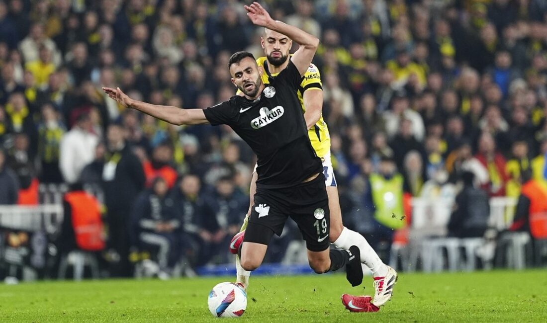 Rizespor'un Fenerbahçe ile oynadığı maçta yaşanan şok gelişmeleri keşfedin. Maçın