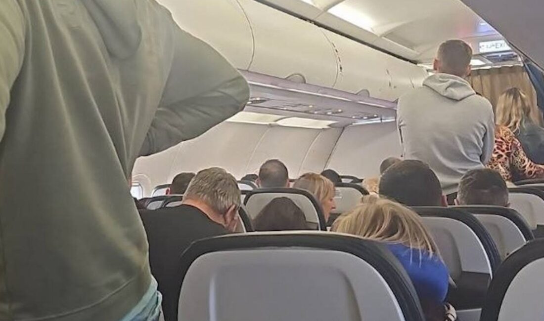 Kar fırtınası nedeniyle Polonya'ya acil iniş yapan Rus yolcu uçağındaki