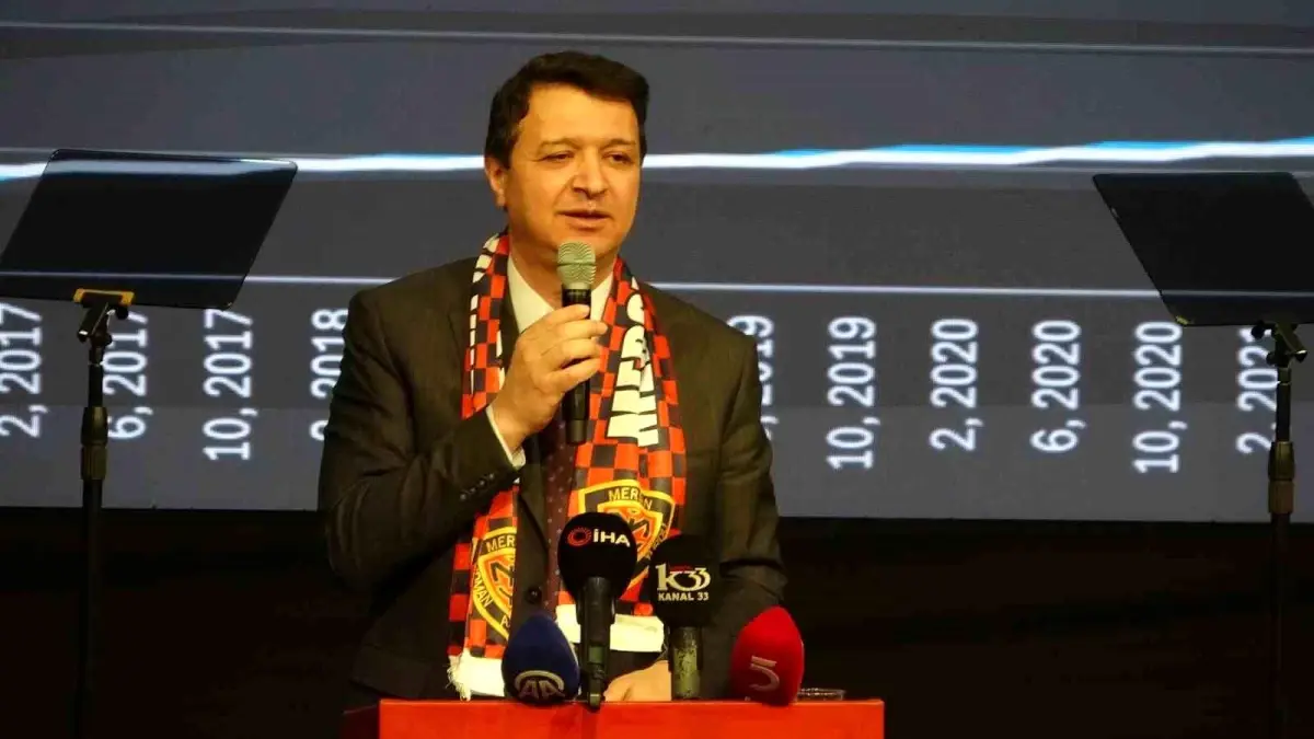 Saadet Partisi Genel Lideri Mahmut Arıkan, Mersin'deki kongrede 'Yeni Jenerasyon