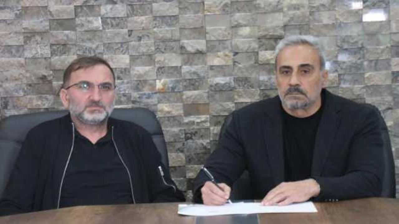 Sakaryaspor'da teknik direktör değişikliği yaşandı. Mesut Bakkal ve Mustafa Dalcı'nın