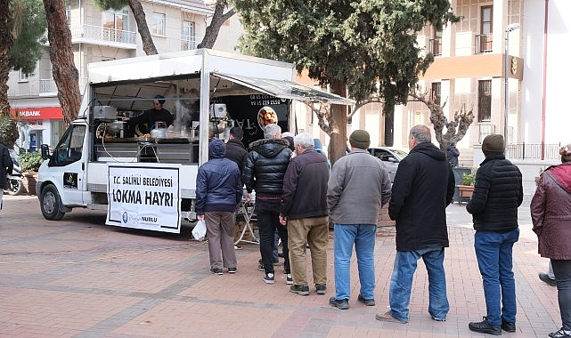 Salihli Belediyesi, depremzedeleri anmak amacıyla özel bir etkinlik düzenliyor. Bu