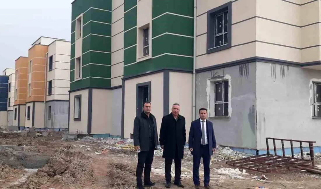Adıyaman'ın Samsat ilçesinde, TOKİ tarafından yaptırılan 125 dairelik toplumsal konut