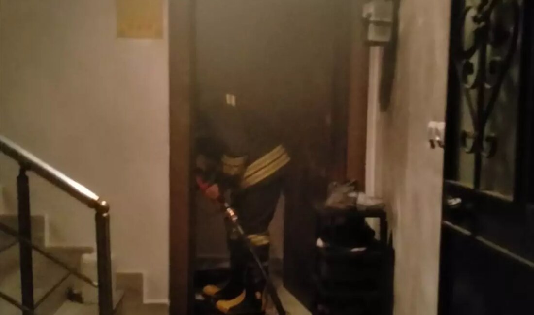 Samsun Kavak'ta kiracı ile ev sahibi arasında çıkan yangın olayı,