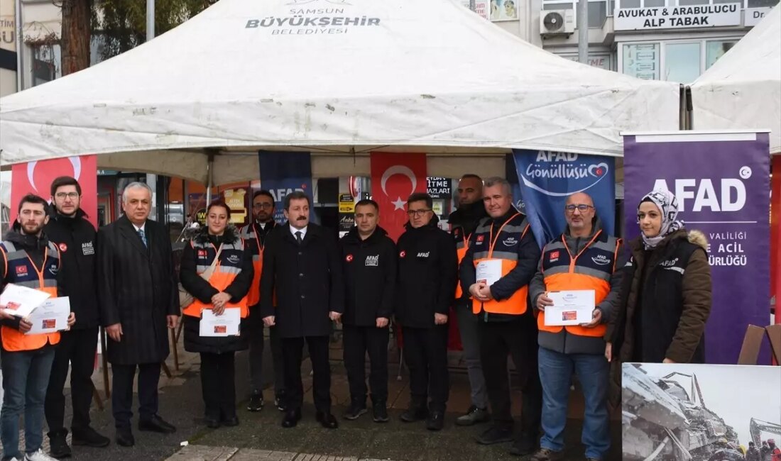 Samsun'da düzenlenen Afetlere Hazırlık Programı, vatandaşları olası doğal afetlere karşı