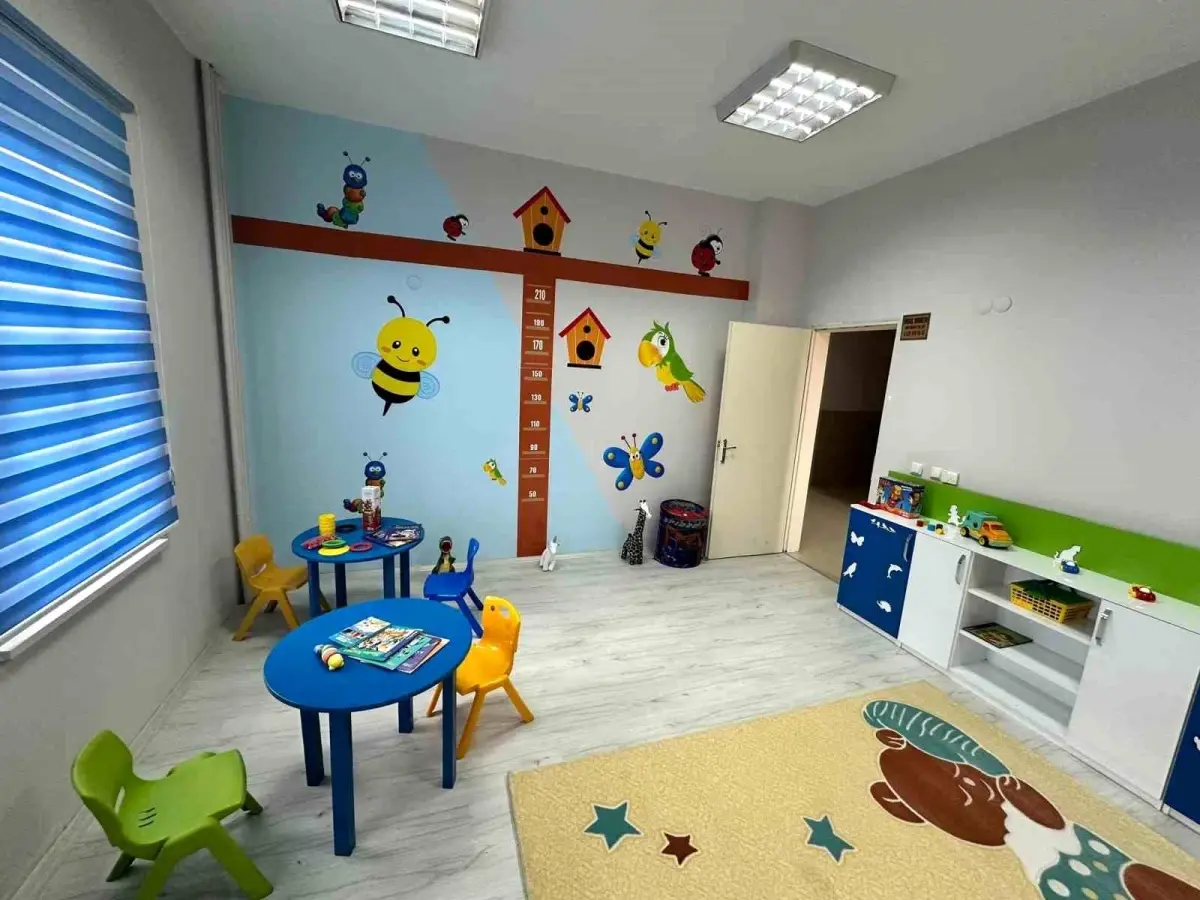 Sandıklı Adliyesi'nde çocukların güvenli ve huzurlu bir ortamda görüşmelerini sağlamak