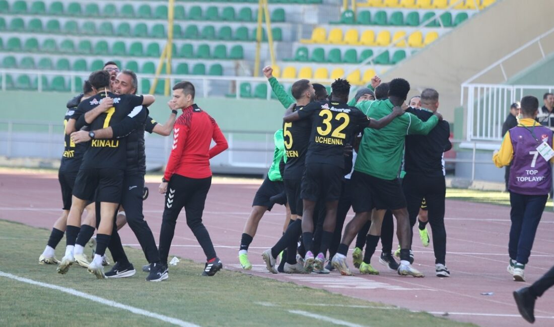 Şanlıurfaspor, İstanbulspor'u son dakikada yenerek üst üste ikinci galibiyetini elde