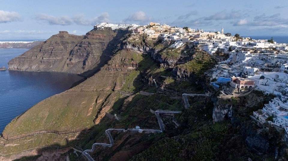 Santorini Adası'ndaki Deprem Faaliyetleri Üzerine Ön Değerlendirme Raporu