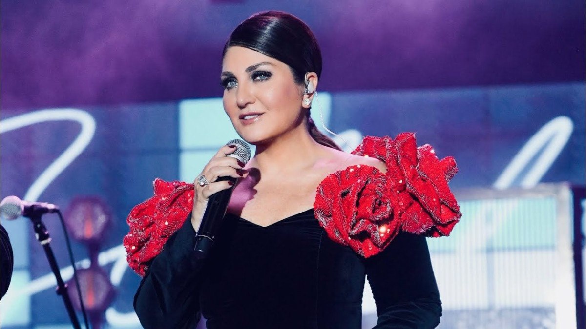 sibel candan imaj degisikligi sarisin oldu 0 WiKiMMuh