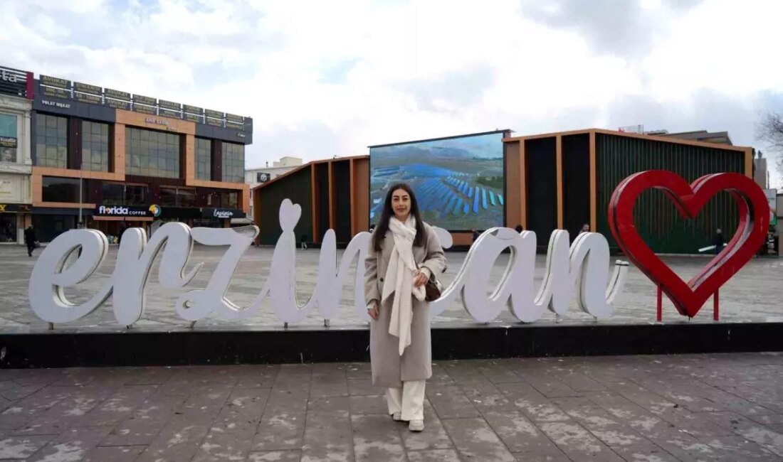 Simge Şahin'in merakla beklenen yeni klibi 'Kefaret', tarihi ve doğal