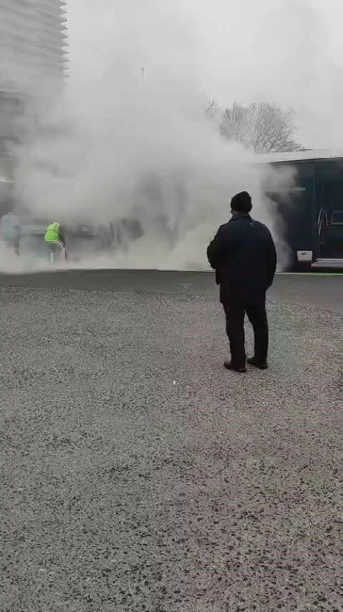 Şişli'de Metrobüs Arızası: Yolcular Paniğe Kapıldı