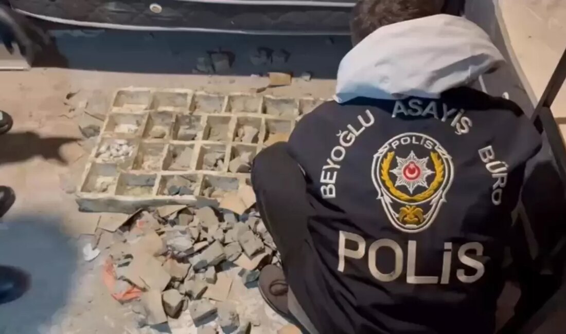Şişli'de gerçekleştirilen uyuşturucu ticareti operasyonunda 2 milyon liralık uyuşturucu madde