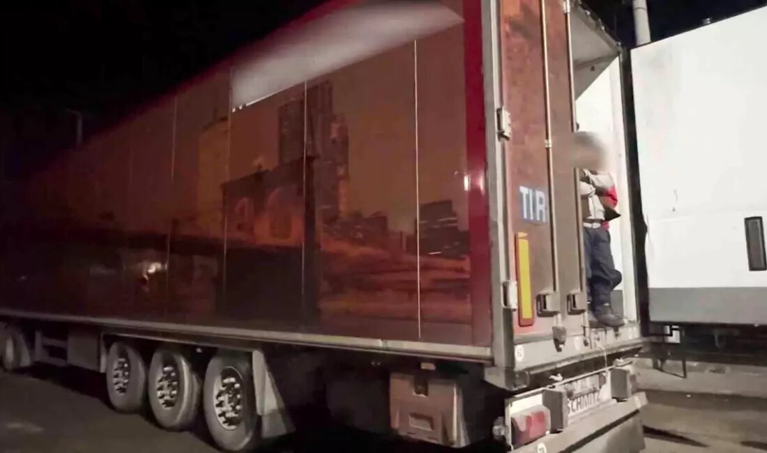 Sivas'ta yapılan bir operasyonda 29 kaçak göçmen yakalandı. Olayla ilgili