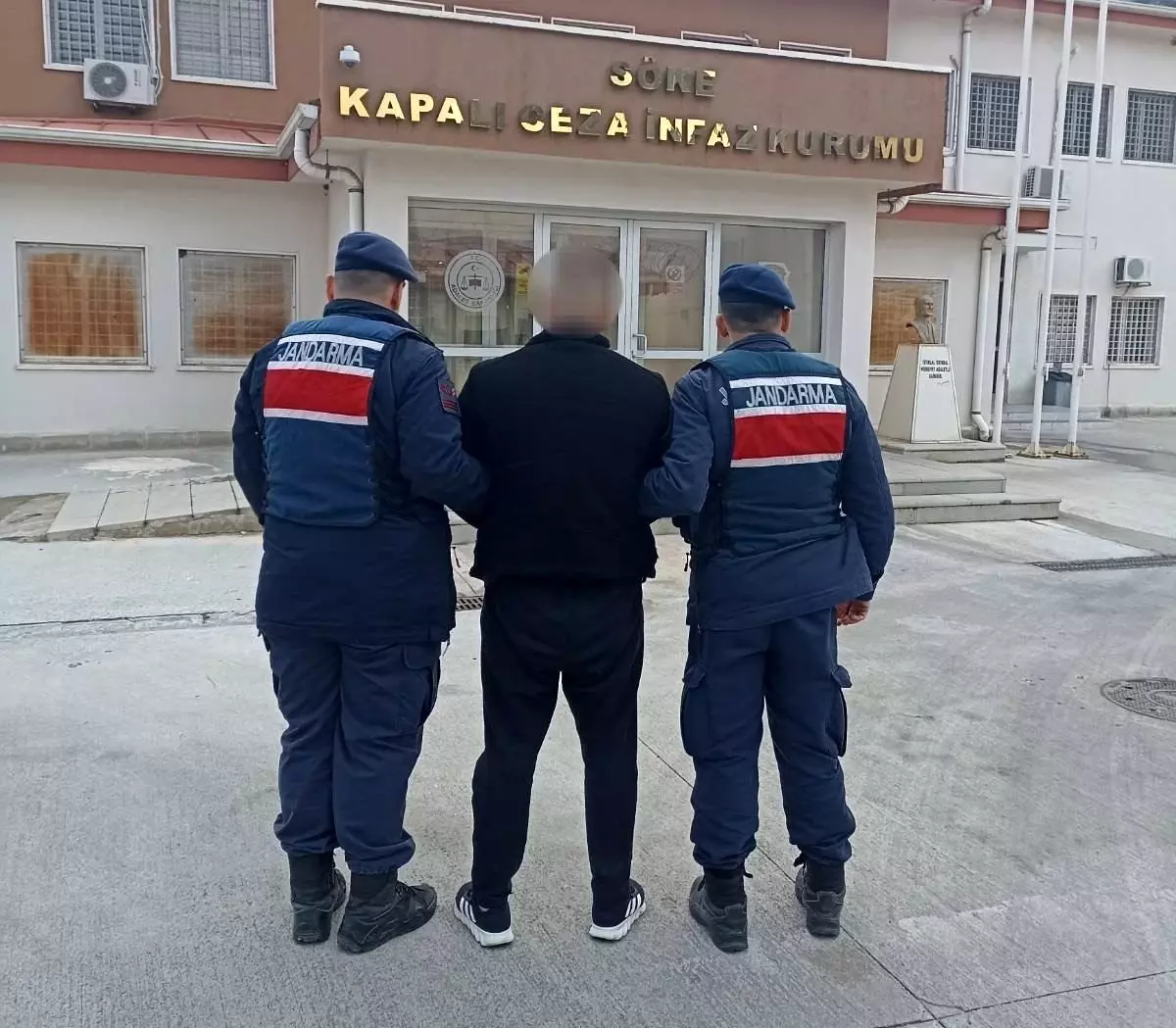 Söke'de 14 yıl hapis cezası bulunan bir şahıs, güvenlik güçleri