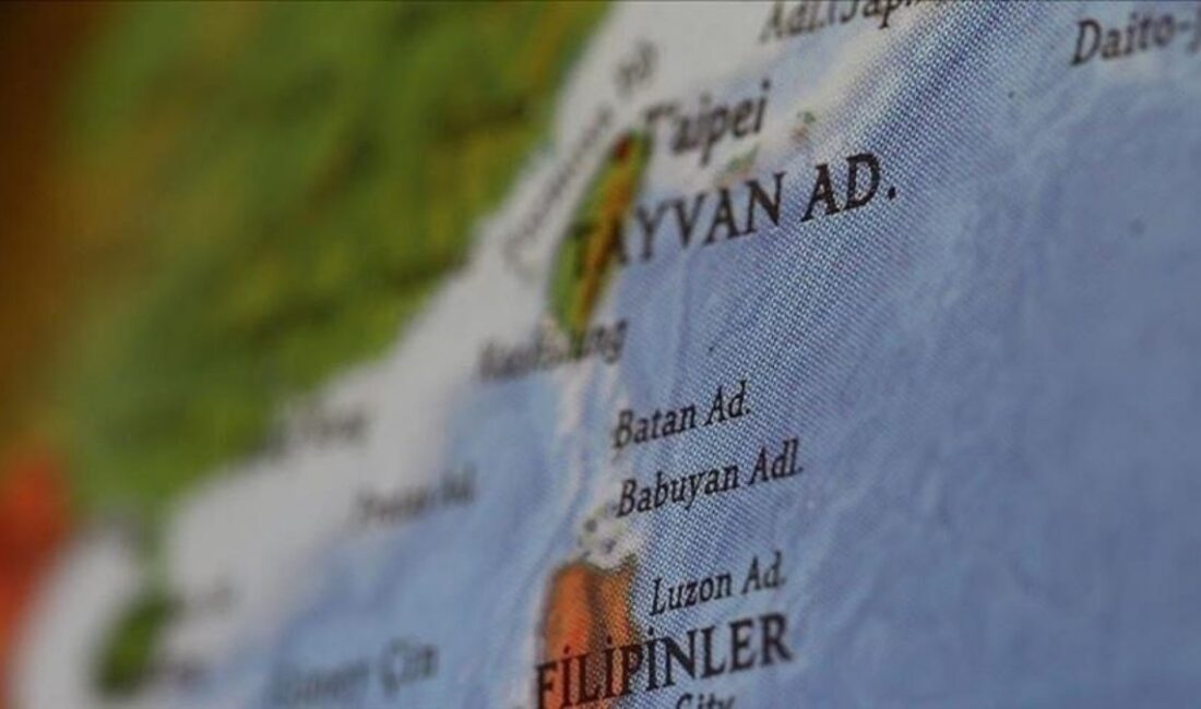 Tayvan Adası'nın çevresinde Çin'e ilişkin 41 askeri hava aracı ve