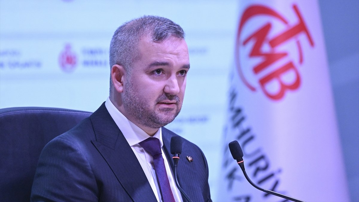 TCMB Başkanı Fatih Karahan, Suudi Arabistan'da katıldığı toplantıda "Faiz indirimi