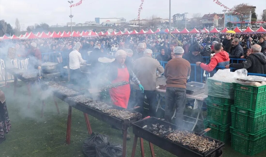 Tekirdağ'da düzenlenen 1. Hamsi ve Mıhlama Festivali, hamsi ve mıhlama
