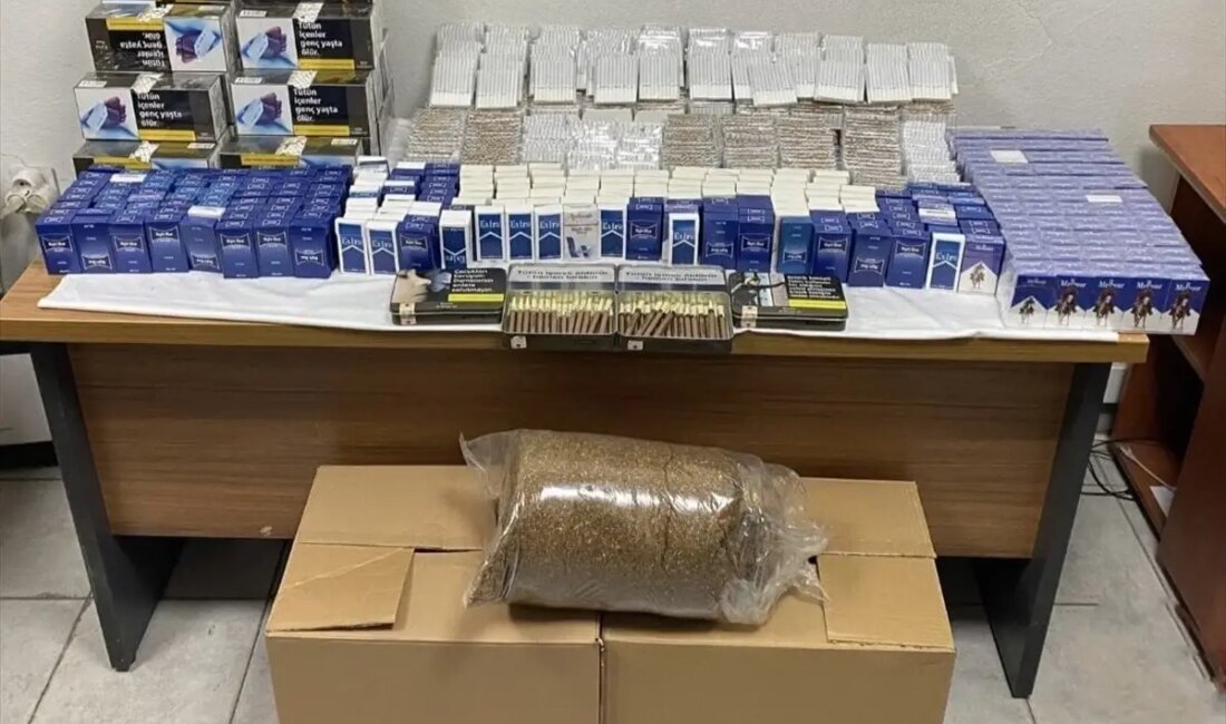 Tekirdağ'da gerçekleştirilen kaçak tütün operasyonunda 49 bin makaron ele geçirildi.