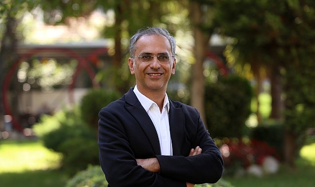 Toplumsal korku ve afetlerin bireyler üzerindeki psikolojik etkilerini keşfedin. Bu