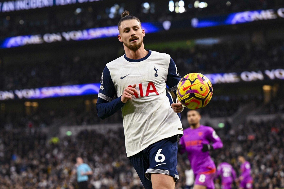 Tottenham Hotspur'da Sakatlık Üzüntüsü