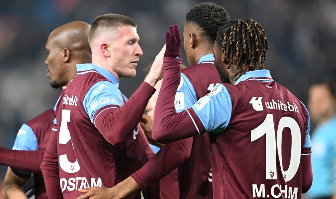 Trabzonspor, Eyüpspor karşısında 1-0'lık galibiyetle sahadan ayrıldı. Maçın öne çıkan