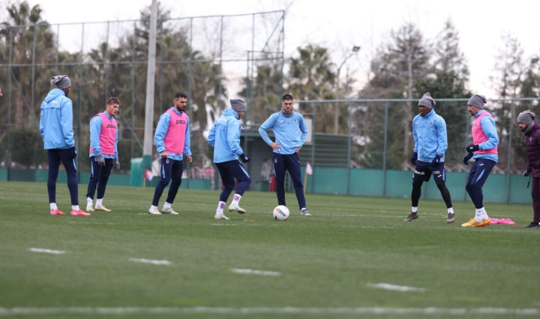 Trabzonspor, Eyüpspor ile oynayacağı maç için hazırlıklarına hız kesmeden başladı.