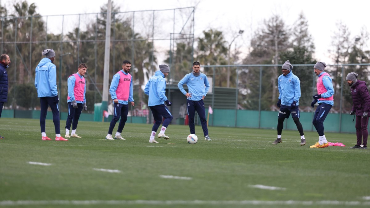 Trabzonspor, Eyüpspor ile oynayacağı maç için hazırlıklarına hız kesmeden başladı.