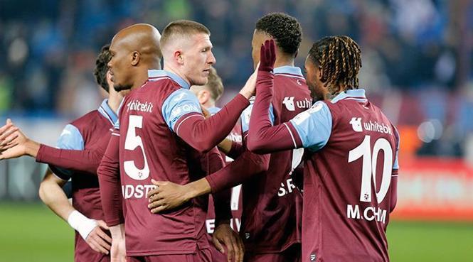 Trabzonspor, Eyüpspor'u 1-0 Mağlup Etti