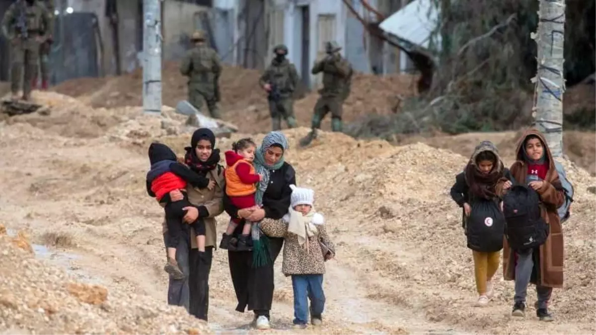 Trump, Hamas'a yönelik sert uyarılarda bulunarak uluslararası duruma dikkat çekti.