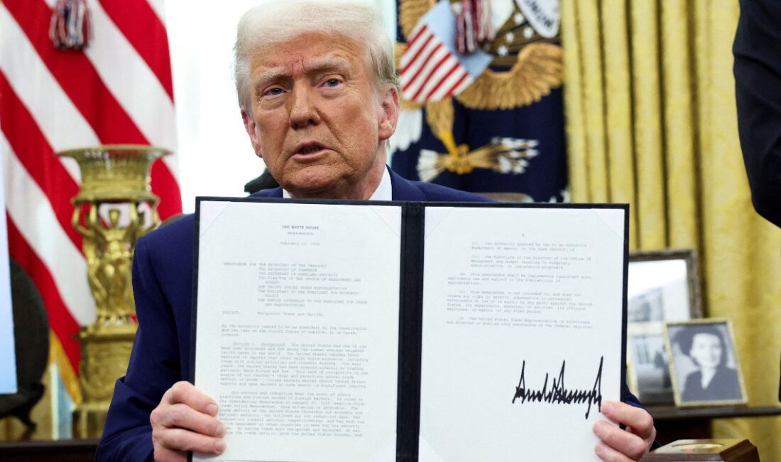 Trump'ın ticaret politikalarında yeni bir döneme girdiği bu içerikte, karşılıklı