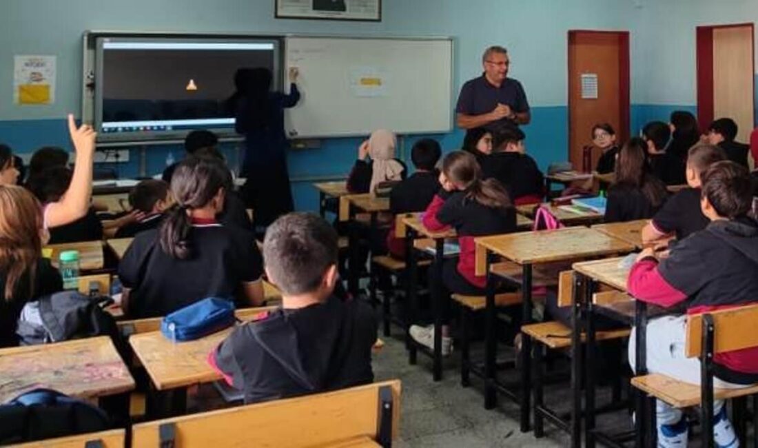 TÜBİTAK destekli Türkçe eğitiminde anlama odaklı yaklaşım ile dil öğrenimini