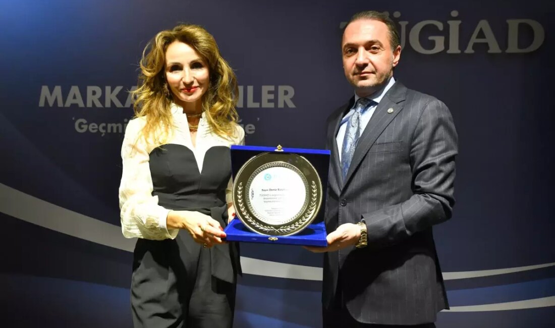 TÜGİAD, 'Liderlik Felsefesine Deniz Tuzu' kitabının lansmanını gerçekleştiriyor. Bu etkinlikte