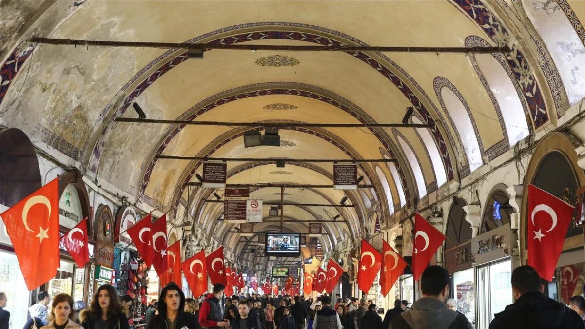 Türkiye genelinde gerçekleştirilen kapsamlı kara para aklama operasyonunda 40 kişi
