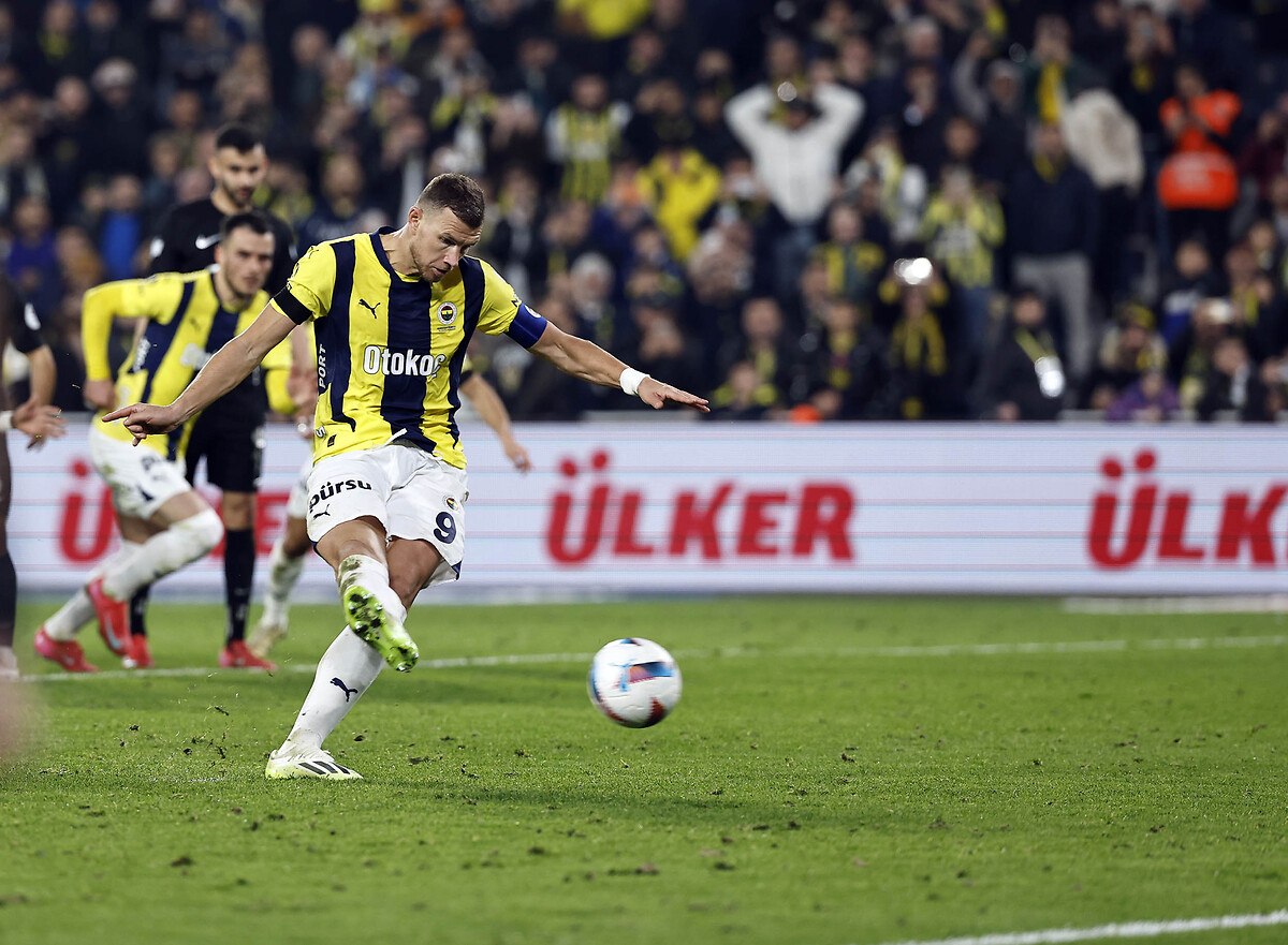 UEFA'da Radikal Değişiklik Hazırlığı