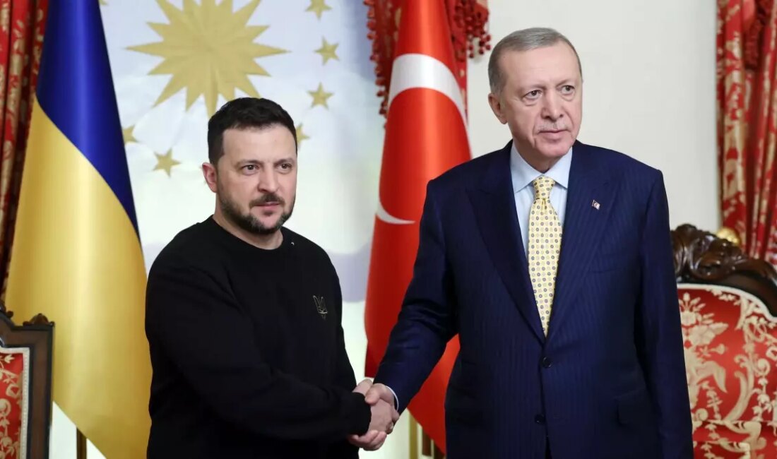 Ukrayna Devlet Başkanı Volodimir Zelenskiy ve Cumhurbaşkanı Recep Tayyip Erdoğan,