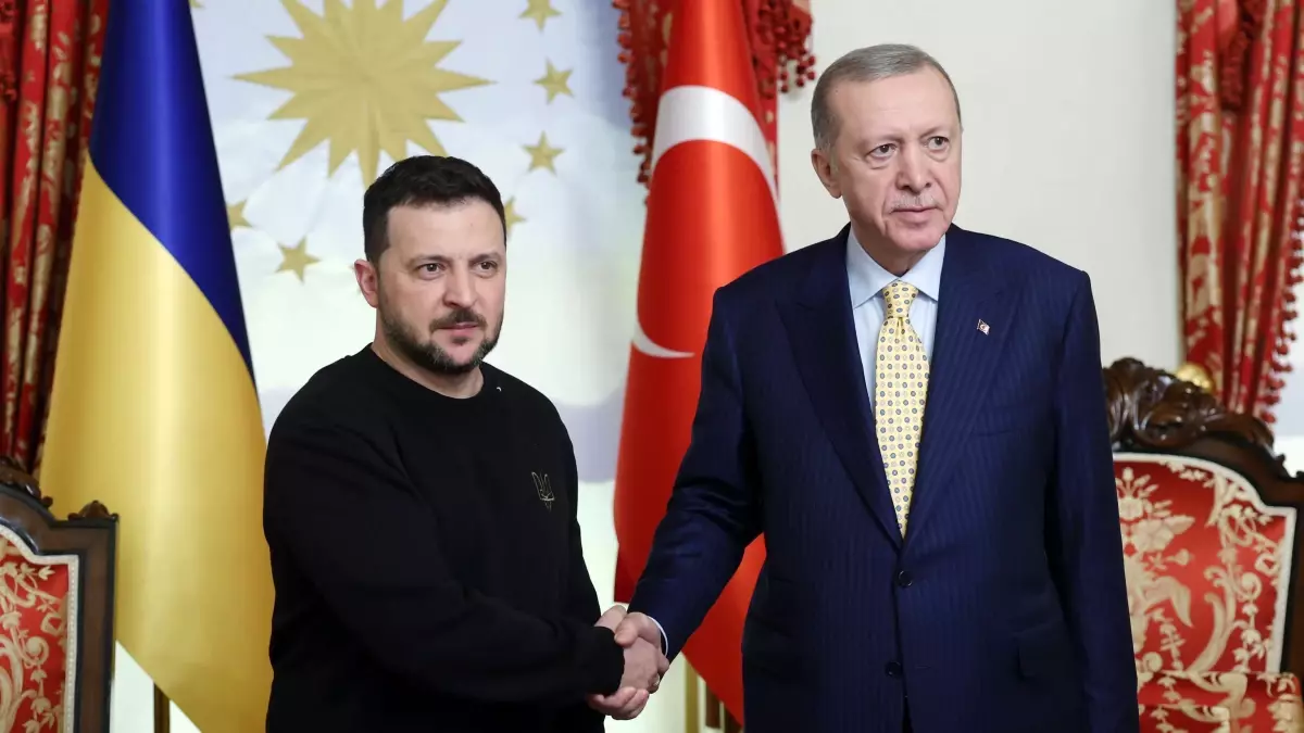 Ukrayna Devlet Başkanı Volodimir Zelenskiy ve Cumhurbaşkanı Recep Tayyip Erdoğan,