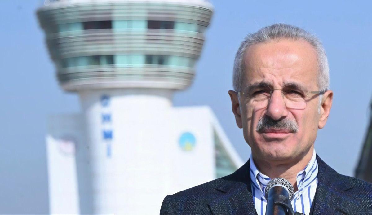 Ulaştırma ve Altyapı Bakanı Abdulkadir Uraloğlu'nun Hava Trafiği Değerlendirmesi