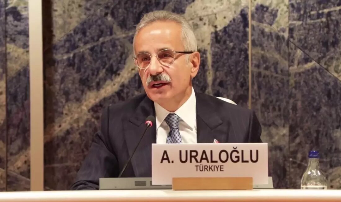 Ulaştırma ve Altyapı Bakanı Abdulkadir Uraloğlu, küresel ulaşım krizleri hakkında