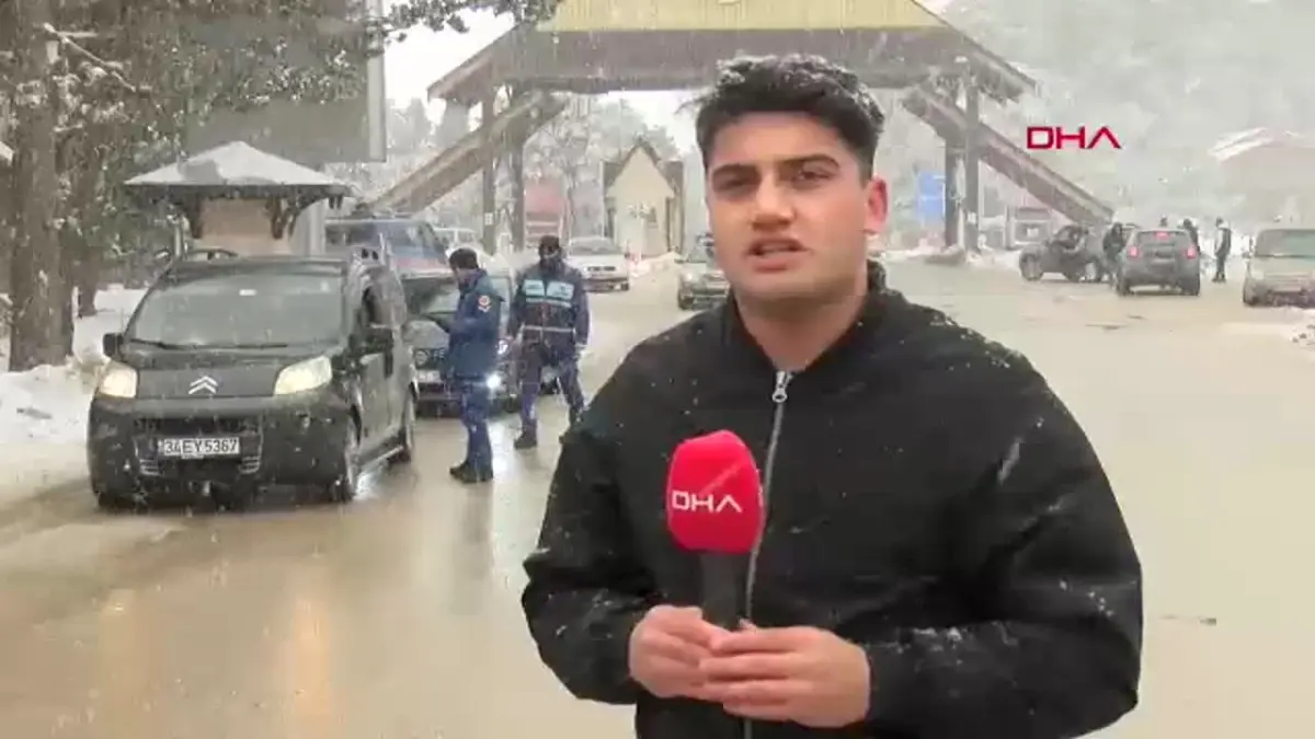 Uludağ'da ziyaretçi yoğunluğu ve kış turizmi, kayak tutkunları için eşsiz