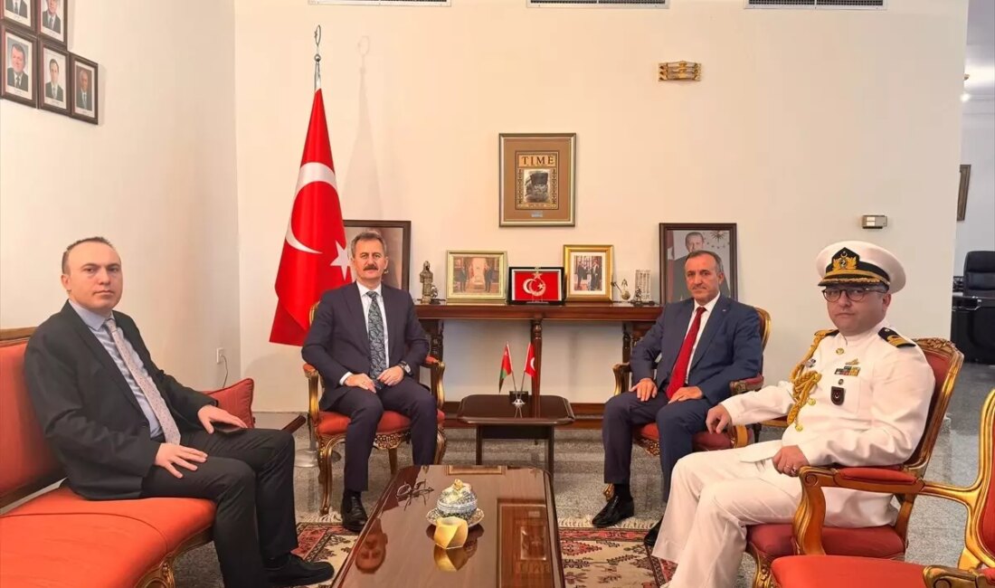 Umman'da savunma sanayi işbirlikleri ve temaslar üzerine detaylı bir inceleme.