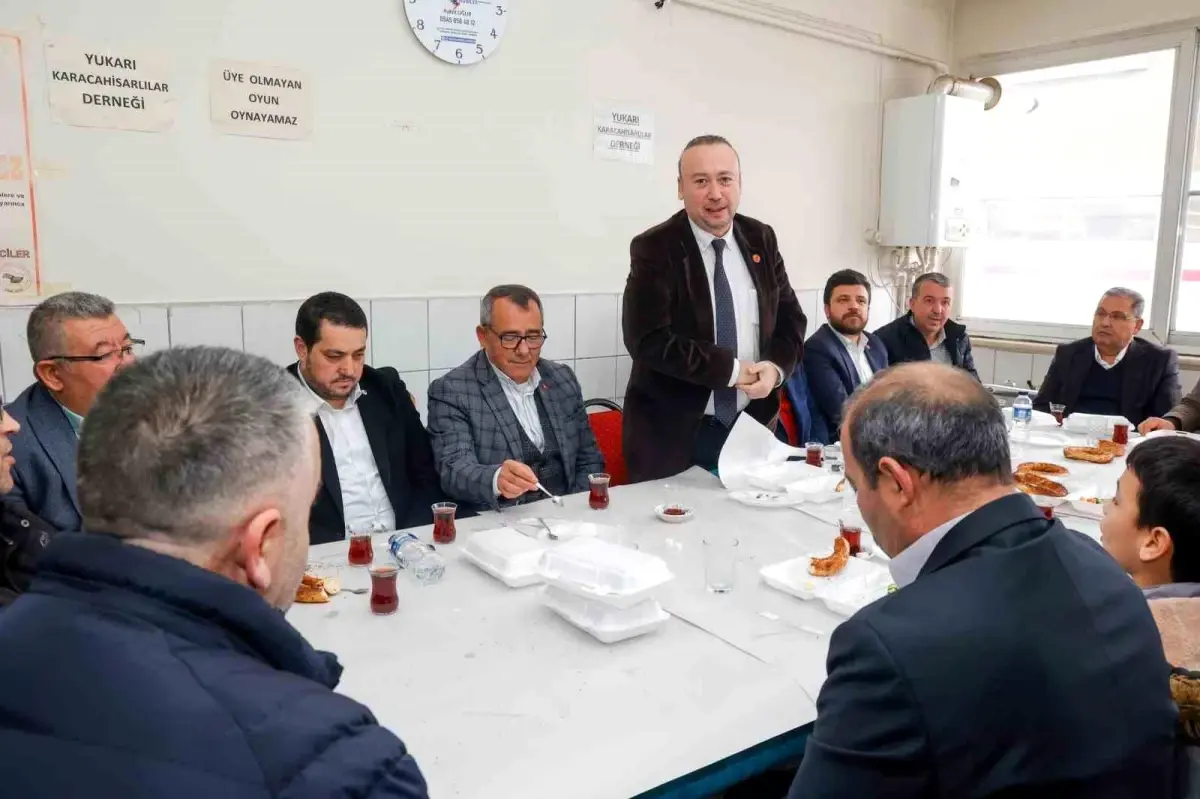 Uşak Belediye Başkanı Özkan Yalım, Kahveciler Esnaf Odası Lideri Erkan